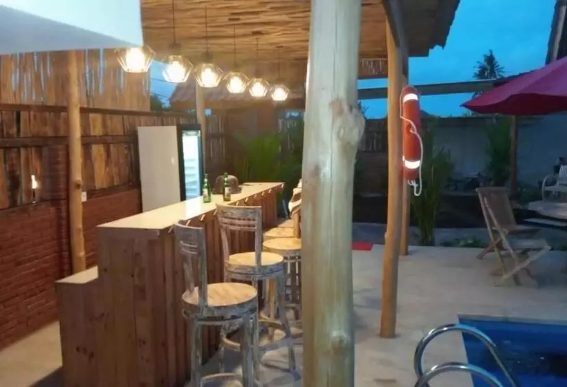 リゾートホテル Melasti Mountain Villas Amed