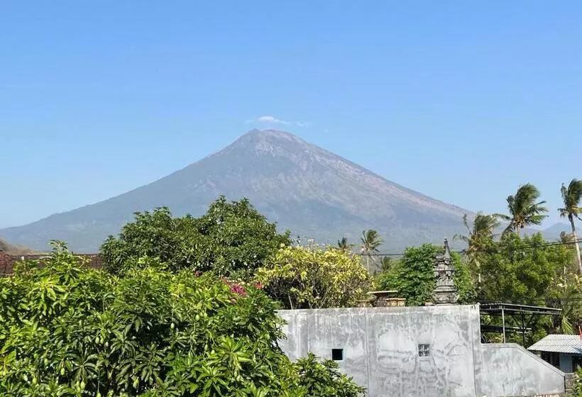 リゾートホテル Melasti Mountain Villas Amed