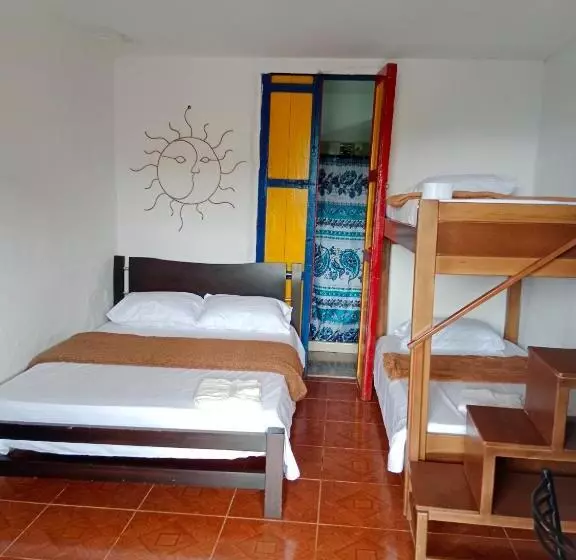 ユースホステル Hospedaje Mirador La Floresta