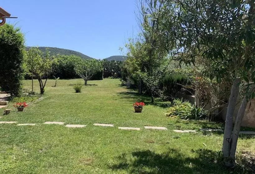 B&b Hideaway Haven Villa