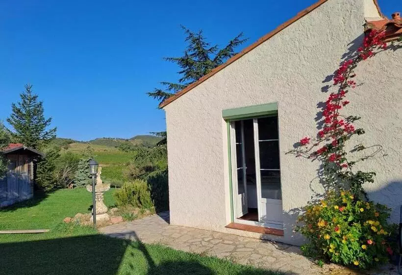 Aamiaismajoitus (B&B) La Chambre De L Auxineill