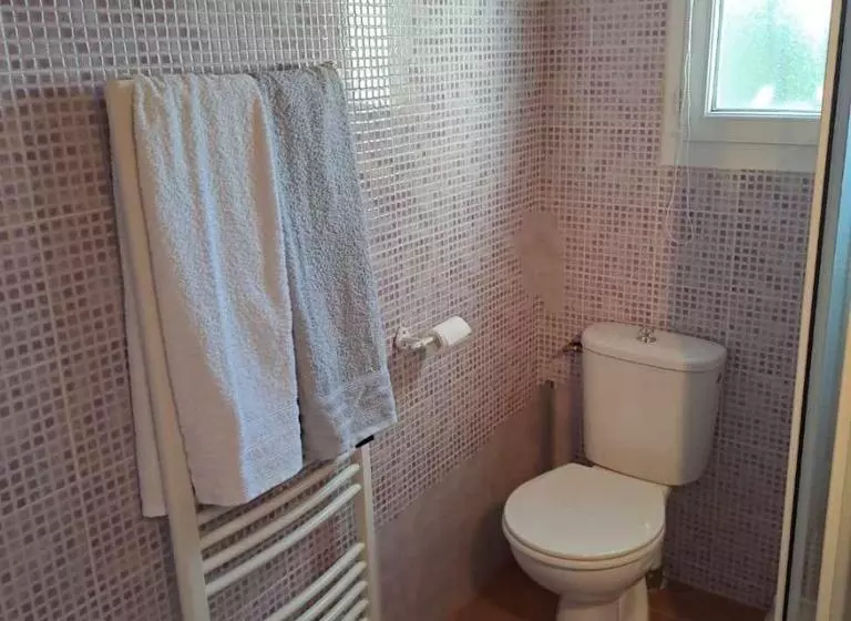 Aamiaismajoitus (B&B) La Chambre De L Auxineill