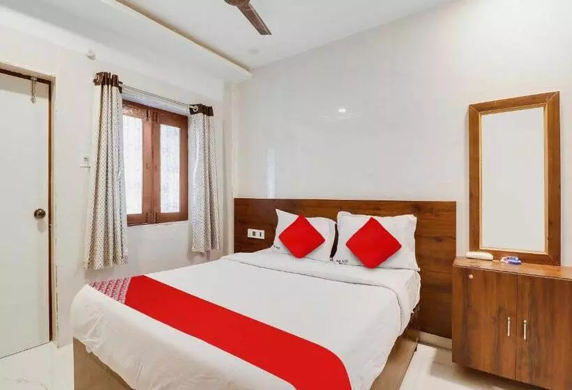 Flagship Hotel Teja Inn