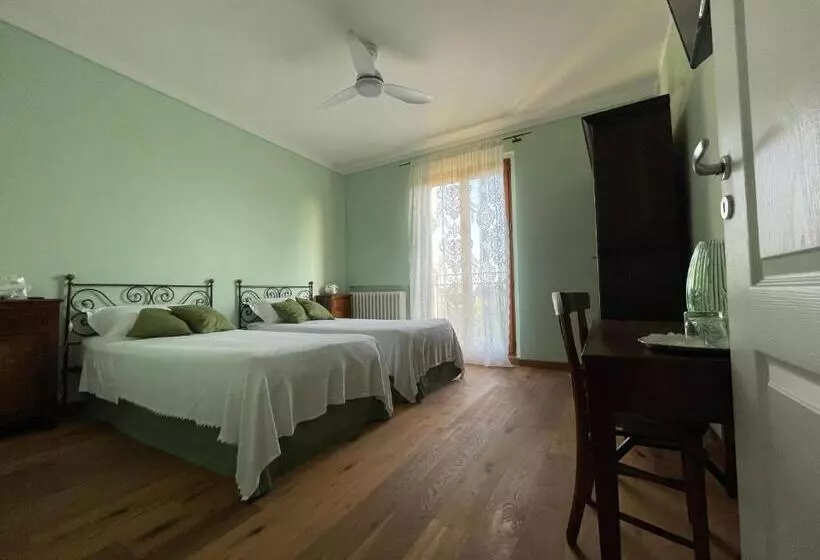 ホテル Agriturismo Settelune