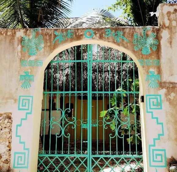 ホテル Y Museo Aldea Maya Toktli Orígenes   Casa Maya Toh   Alberca, Wifi Starlink, Tour Museo