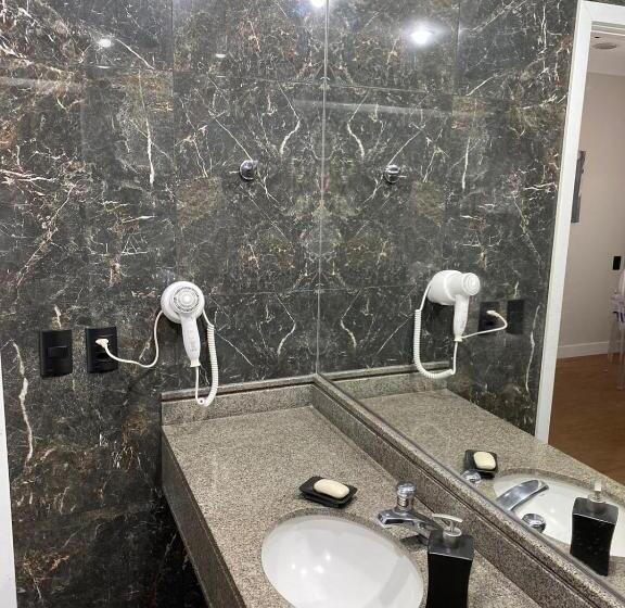 هتل Flat Funcional Em Frente Ao Aeroporto De Congonhas