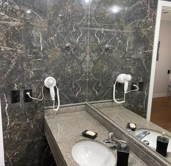 هتل Flat Funcional Em Frente Ao Aeroporto De Congonhas