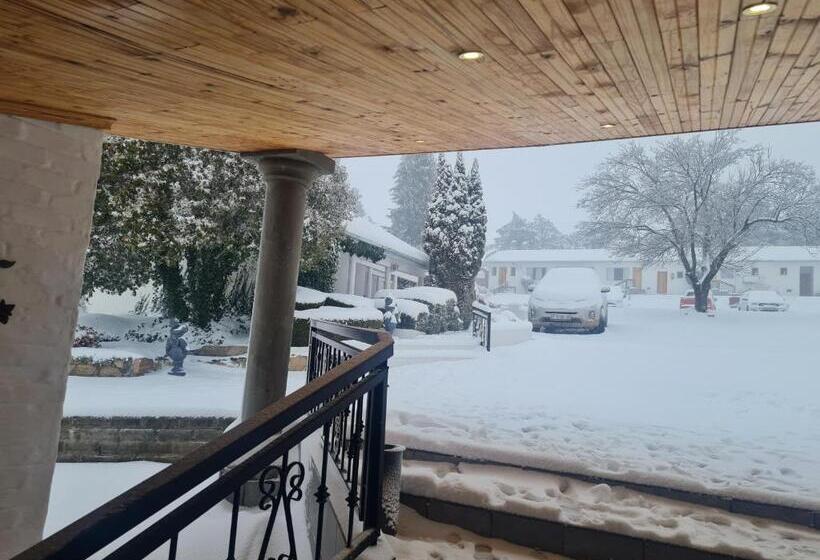 酒店 Mountain Shadows