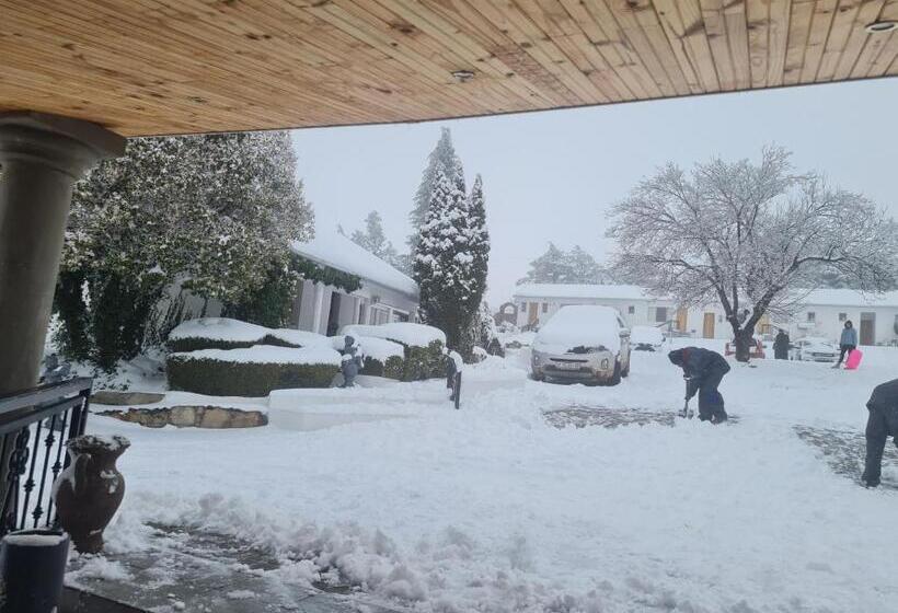 酒店 Mountain Shadows