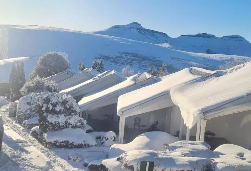 Hotelli Mountain Shadows