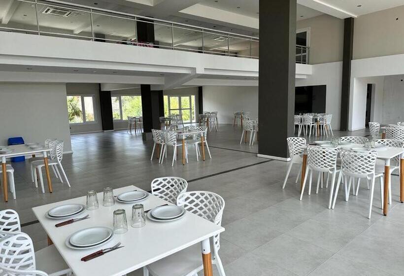 هتل Suite Del Sol 121