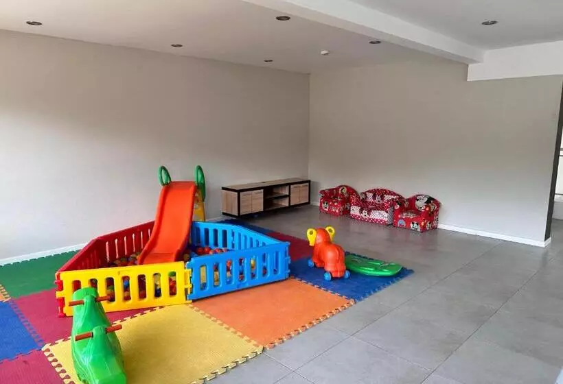 Hotelli Suite Del Sol 121