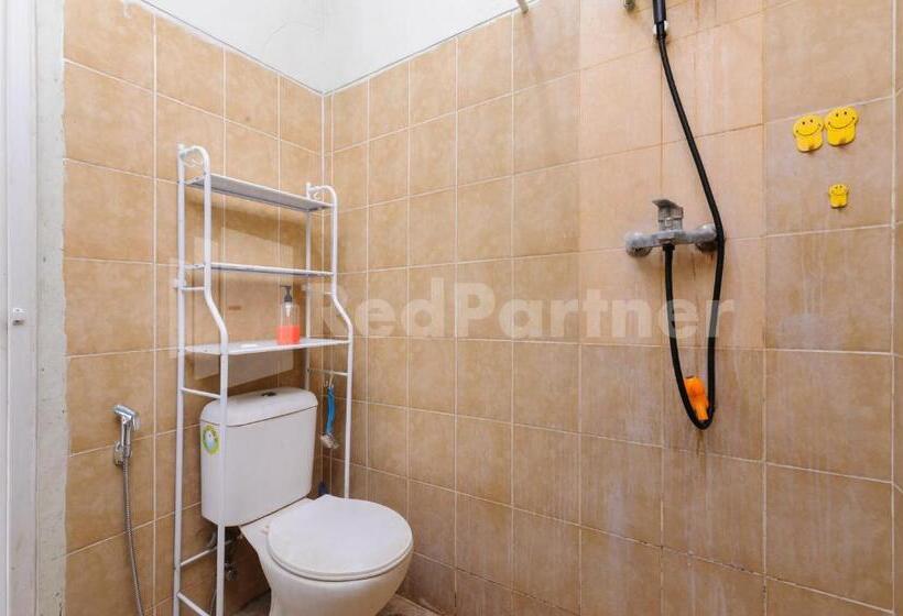 فندق Tanres House Syariah Cilandak Mitra Reddoorz