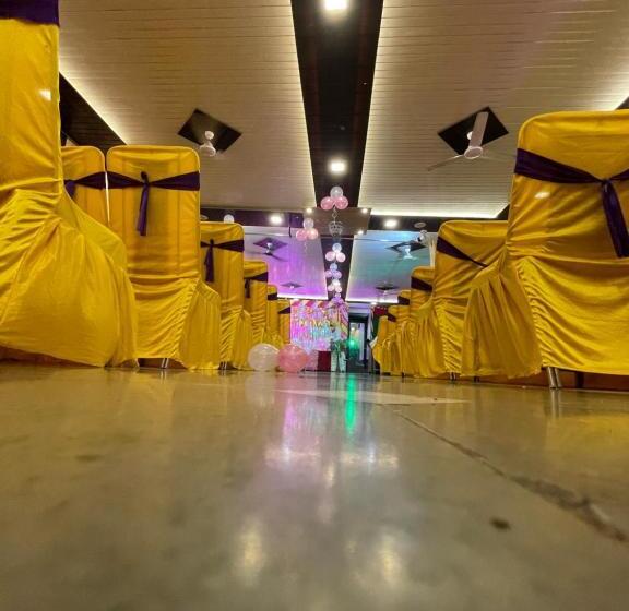 בית מלון כפרי The Shubham India