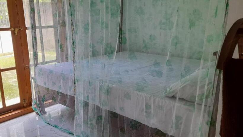 فندق Travelers Halt