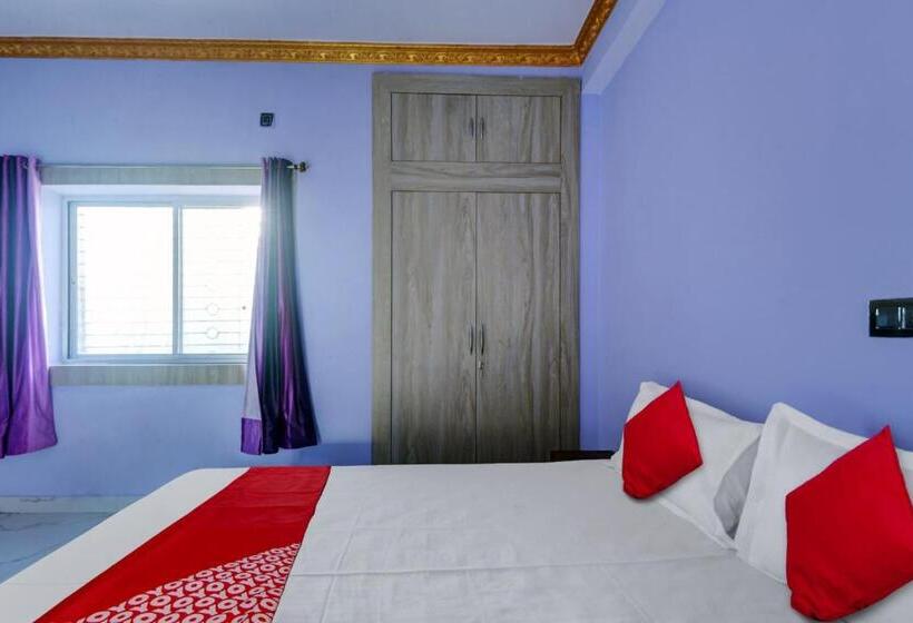 Oyo Flagship Jp Hotel & Banquet