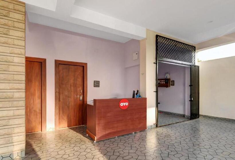 Oyo Flagship Jp Hotel & Banquet