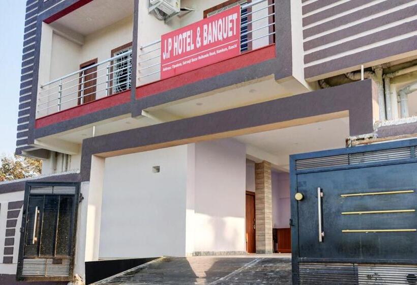 Oyo Flagship Jp Hotel & Banquet