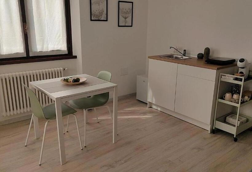 פנסיון Affittacamere Al Vicolo