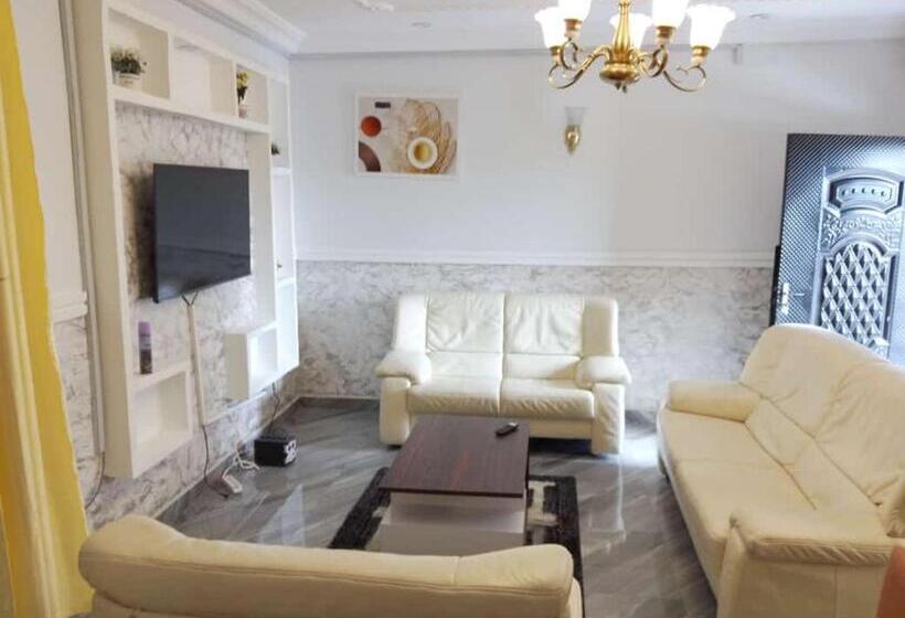 پانسیون Bikaba Guest House