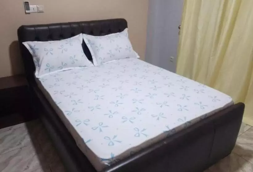 پانسیون Bikaba Guest House