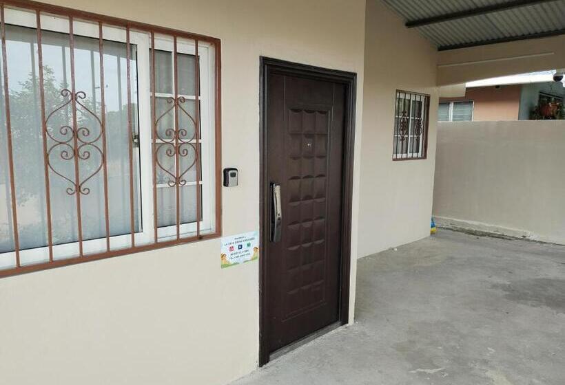 ペンション La Casa Buena Esperanza