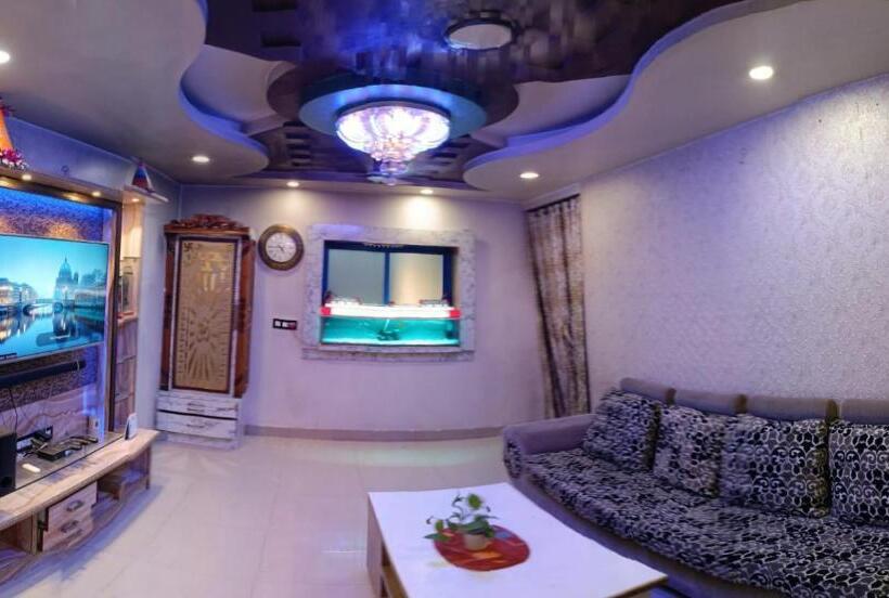 پانسیون Rudraksha Inn