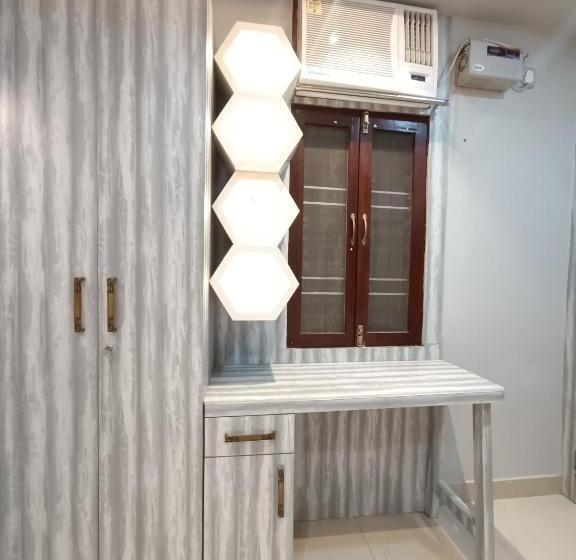 پانسیون Rudraksha Inn