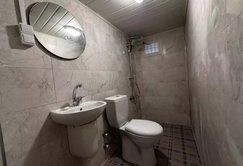 Petra Hotel & Coffee House