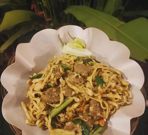 Rubikz Hostel & Cafe