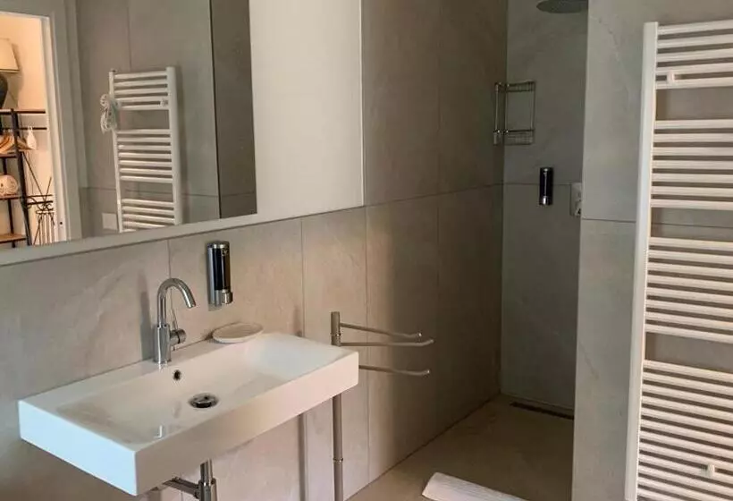 Villa Marta Bed And Breakfast