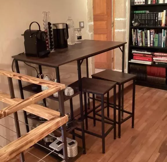 Aamiaismajoitus (B&B) Maison Allianes