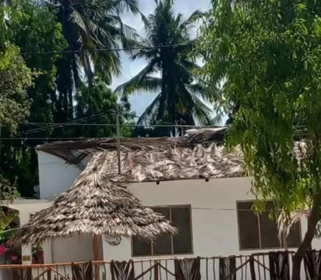 Aamiaismajoitus (B&B) Naraha Beach House