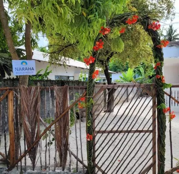 Aamiaismajoitus (B&B) Naraha Beach House