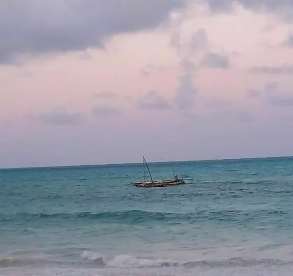 Aamiaismajoitus (B&B) Naraha Beach House