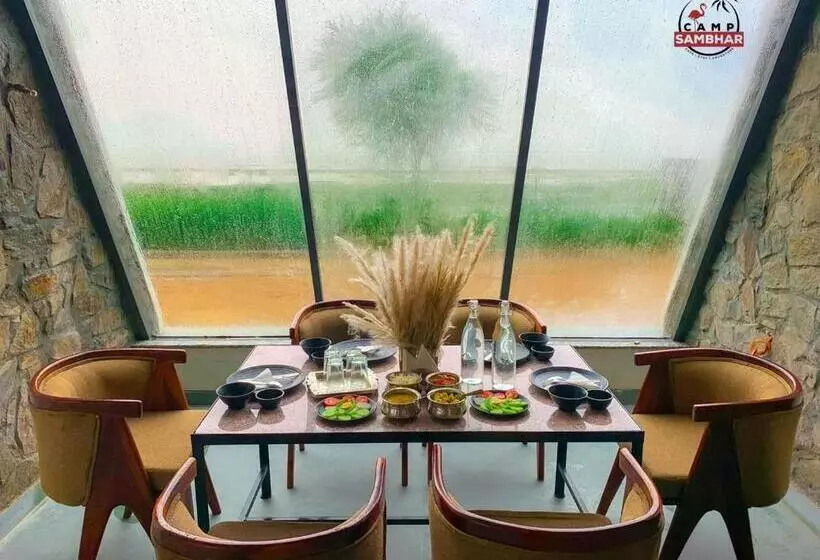 リゾートホテル Camp Sambhar