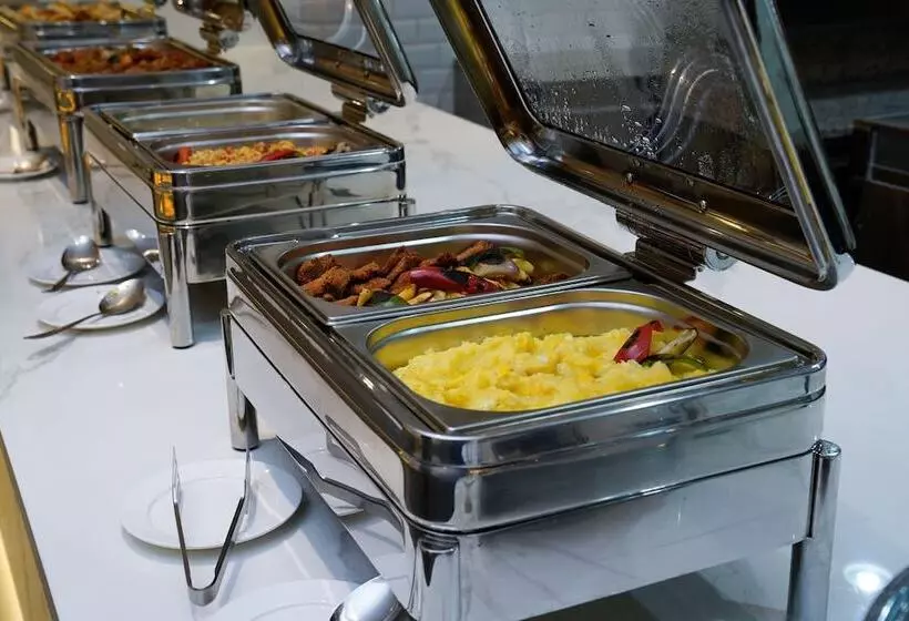 Hotelli Best Western Plus Danat Almansak