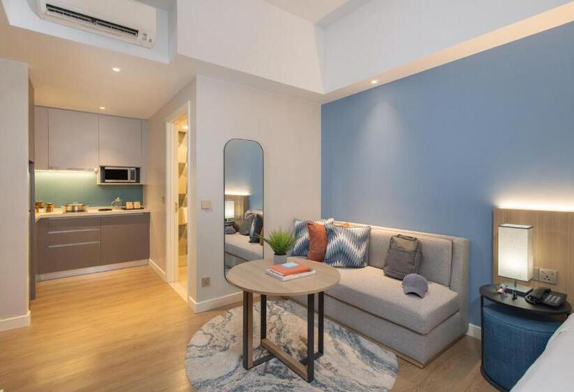 호텔 Citadines Roces Quezon City