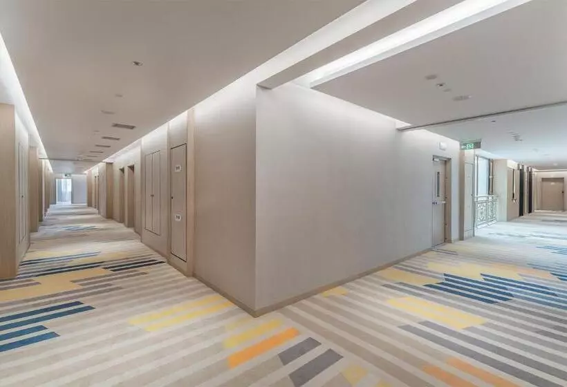 Hotelli Holiday Inn Express Dandong City Center, An Ihg