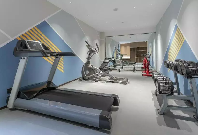 Hotelli Holiday Inn Express Dandong City Center, An Ihg