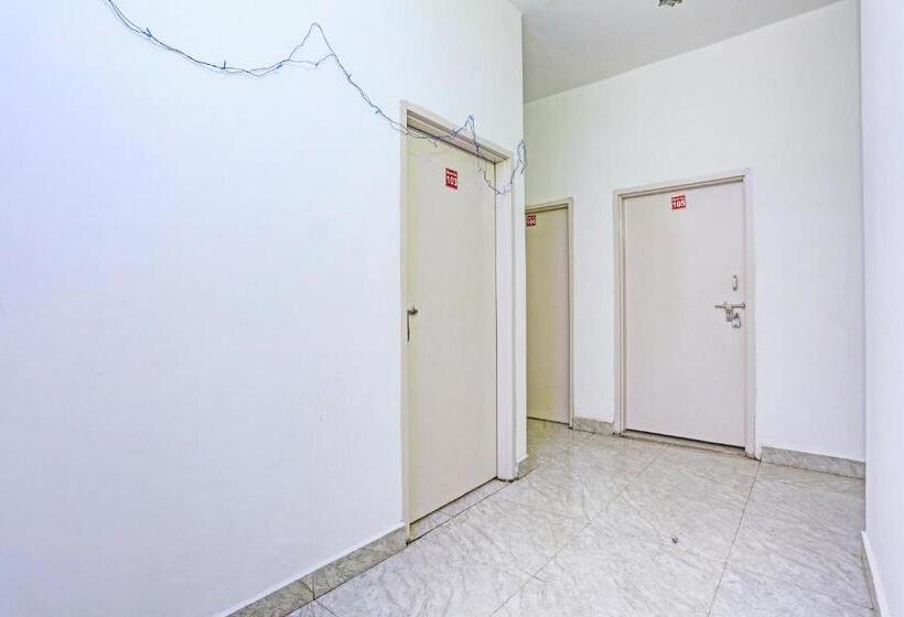 בית מלון כפרי Oyo Ajay Guest House