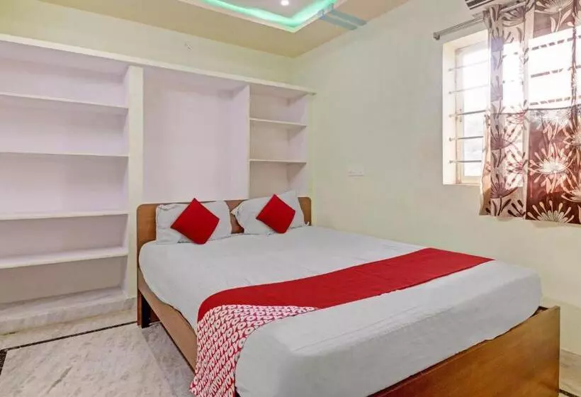 ホテル Oyo Flagship Bgs Guest House