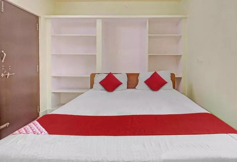 ホテル Oyo Flagship Bgs Guest House
