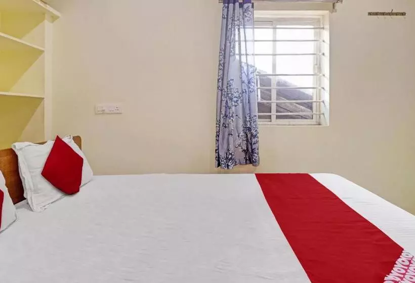 ホテル Oyo Flagship Bgs Guest House