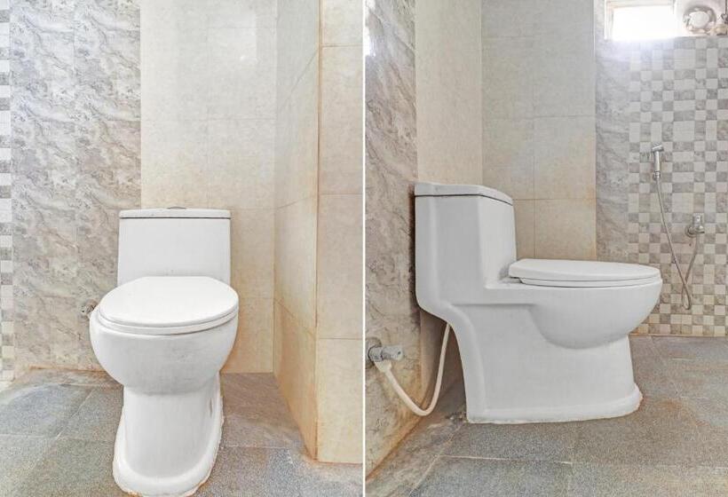 Отель Oyo Flagship Bgs Guest House