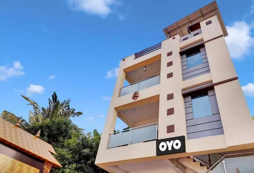ホテル Oyo Flagship Bgs Guest House