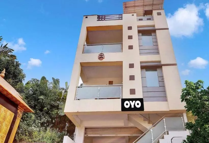 ホテル Oyo Flagship Bgs Guest House