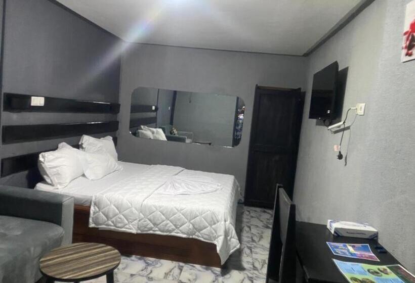 هتل Sunrise Center Bonapriso