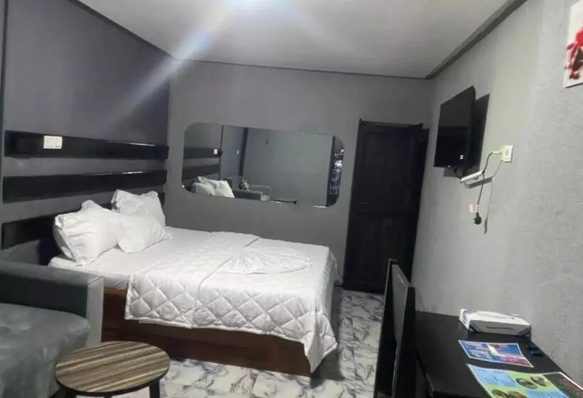 هتل Sunrise Center Bonapriso