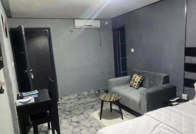 هتل Sunrise Center Bonapriso